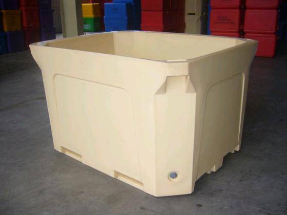 roto moulded fishing cooler box in kenya 270 litres